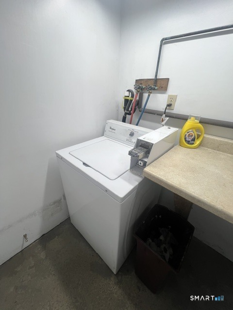 14 New London Road Groton CT 06355