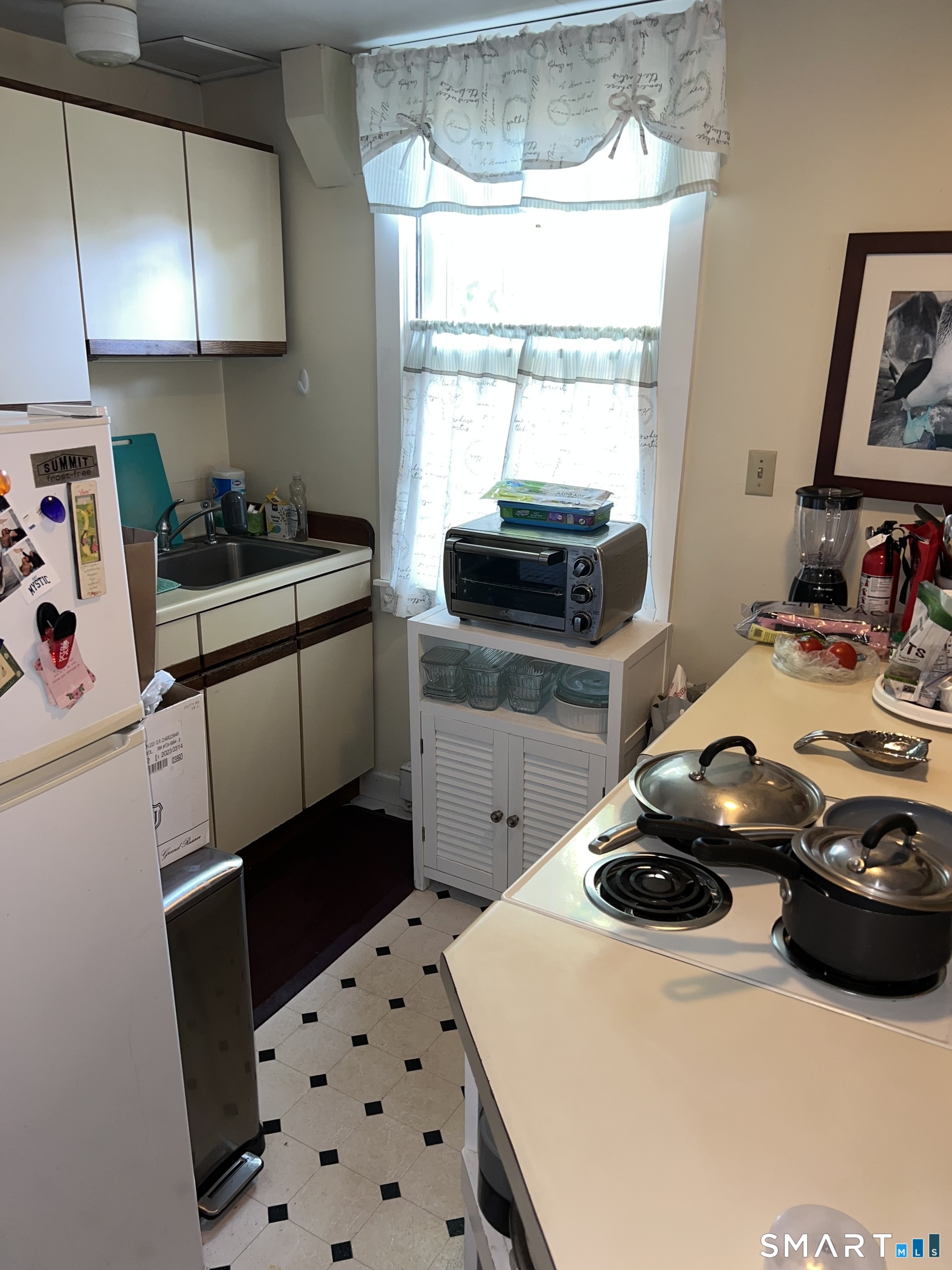 14 New London Road Groton CT 06355