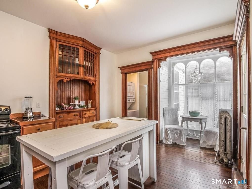 91 Water Street Stonington CT 06378