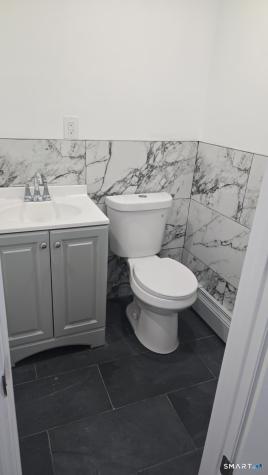17 Congress Avenue Waterbury CT 06708