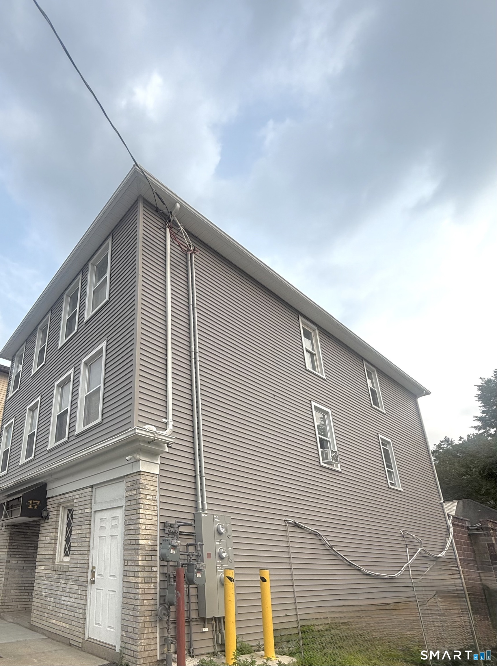 17 Congress Avenue Waterbury CT 06708