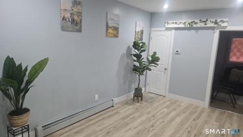 17 Congress Avenue Waterbury CT 06708