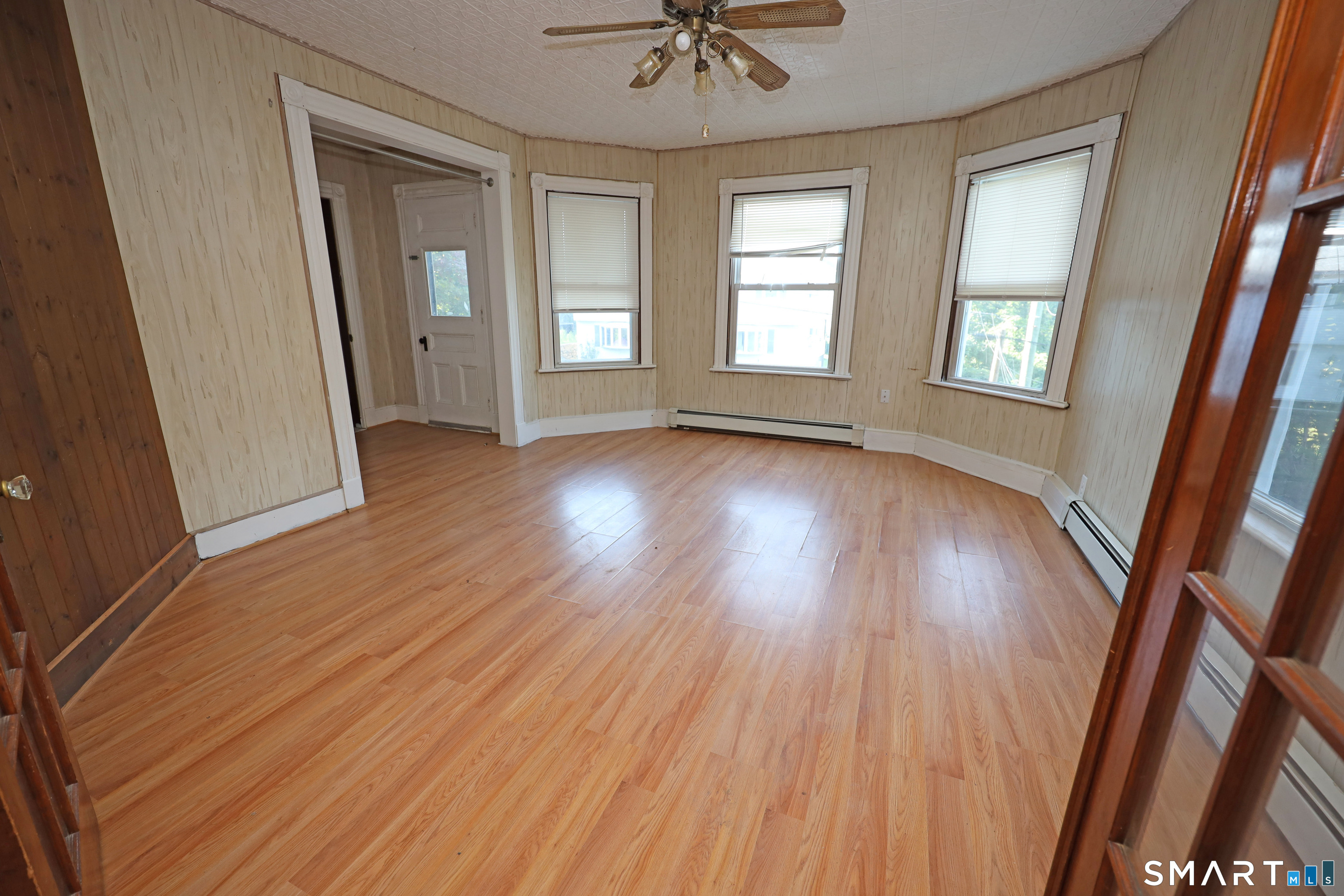 15 Avon Avenue Waterbury CT 06708