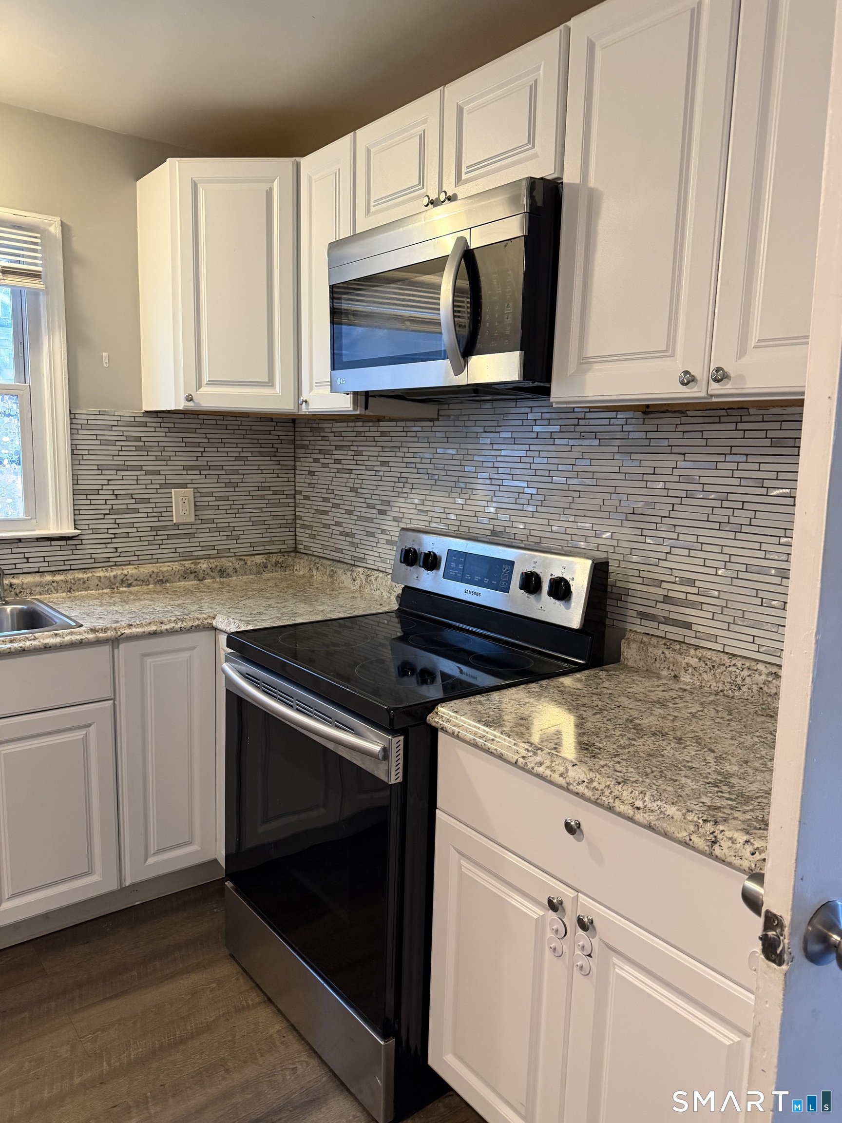 114 Cleveland Avenue Bridgeport CT 06606