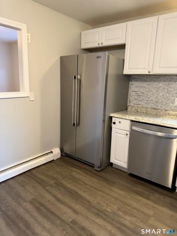 114 Cleveland Avenue Bridgeport CT 06606