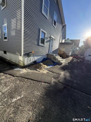 114 Cleveland Avenue Bridgeport CT 06606
