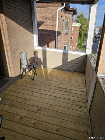 98 Russ Street Hartford CT 06106