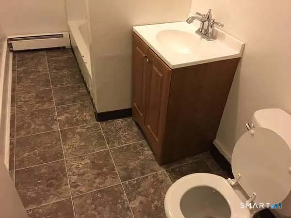 98-100 Russ Street Hartford CT 06106