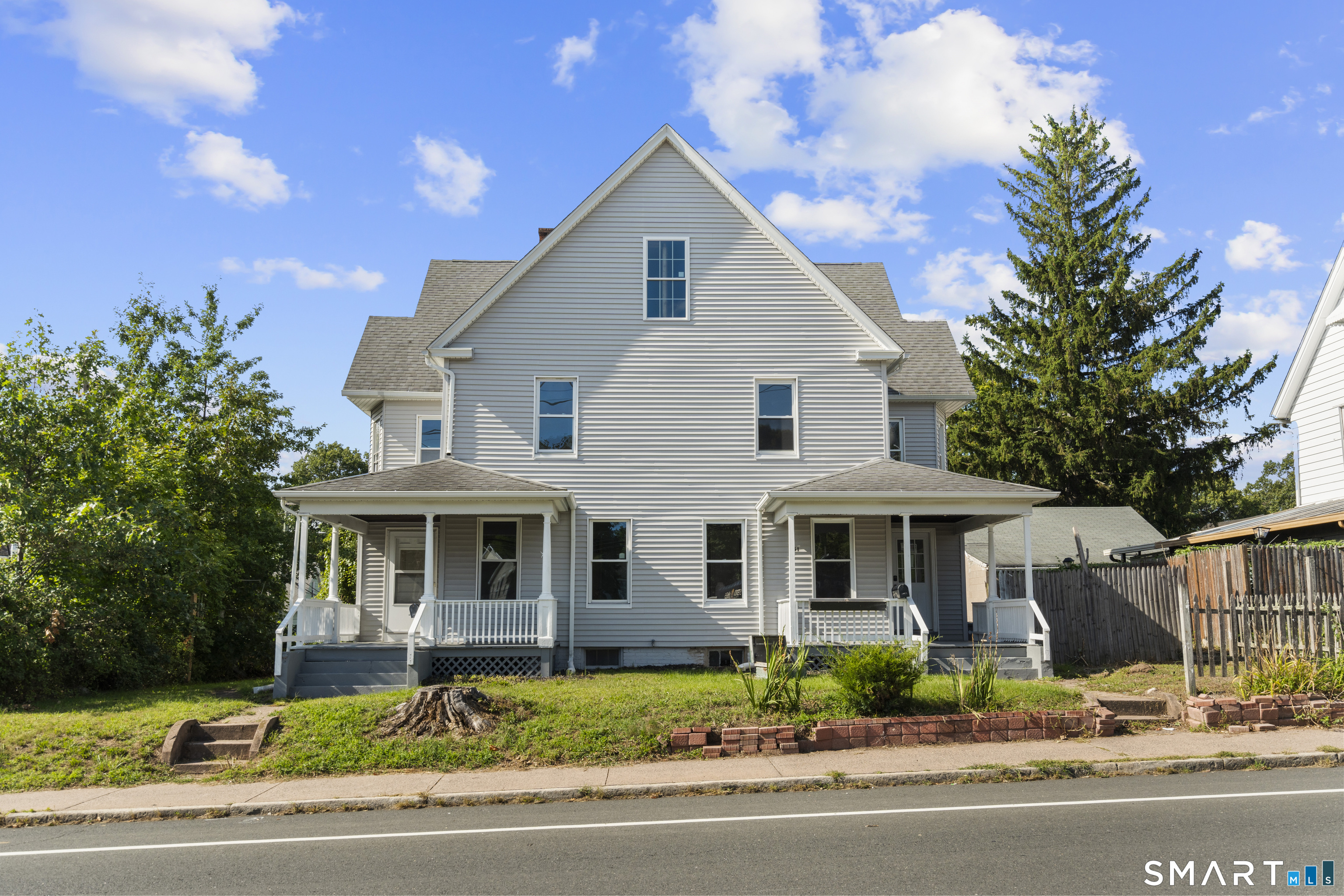 151 Center Street Manchester CT 06040