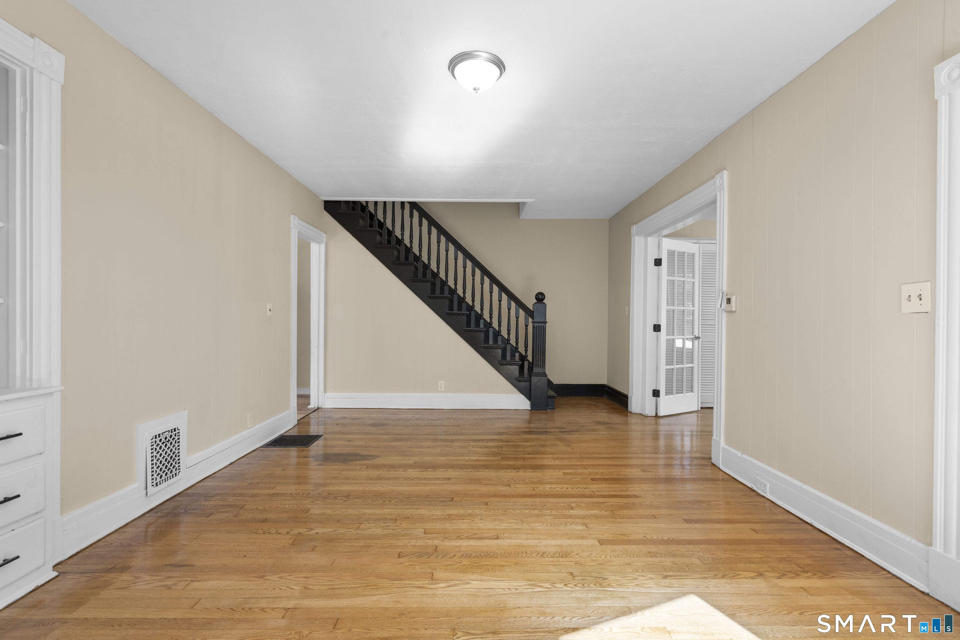 151 Center Street Manchester CT 06040
