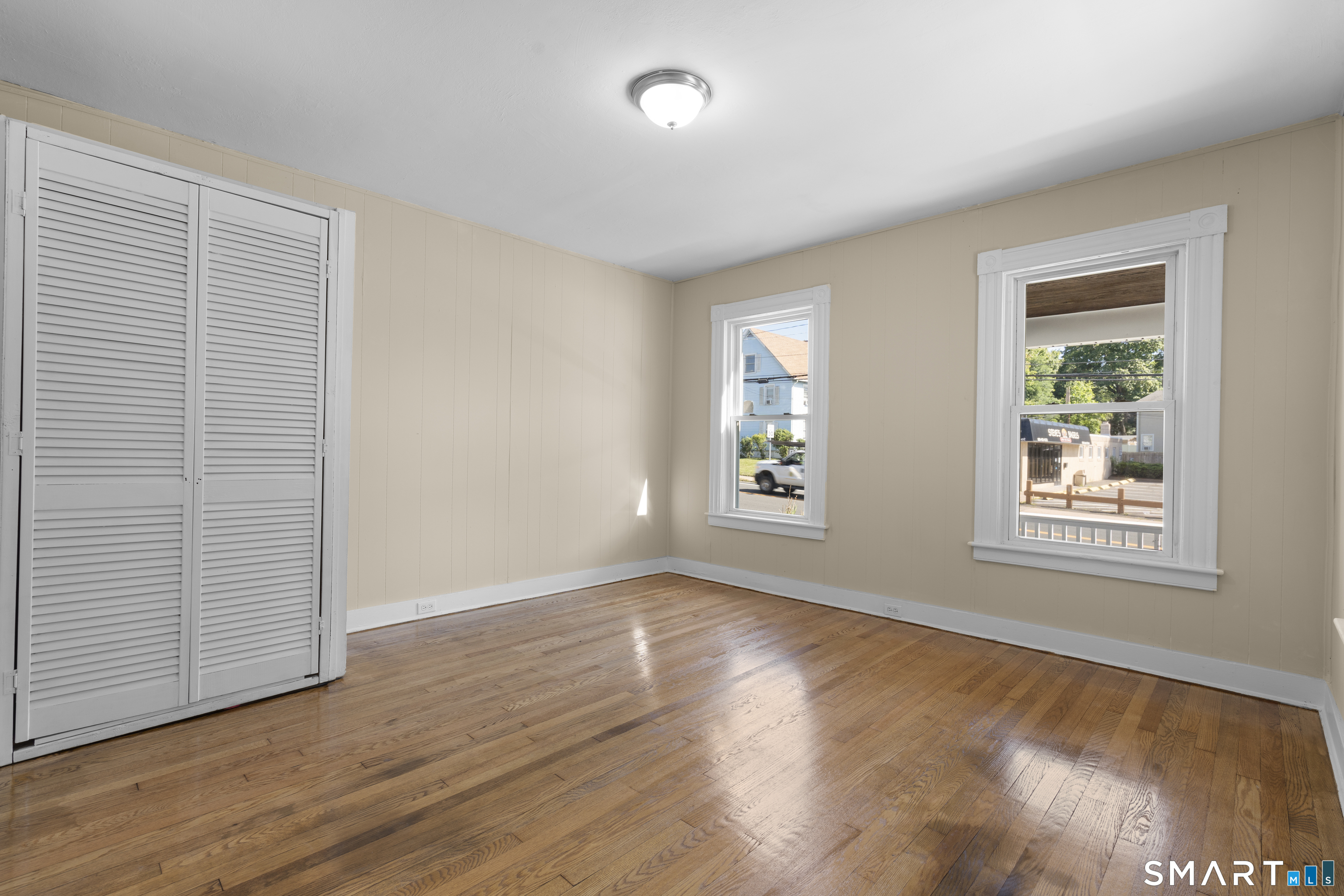 151 Center Street Manchester CT 06040