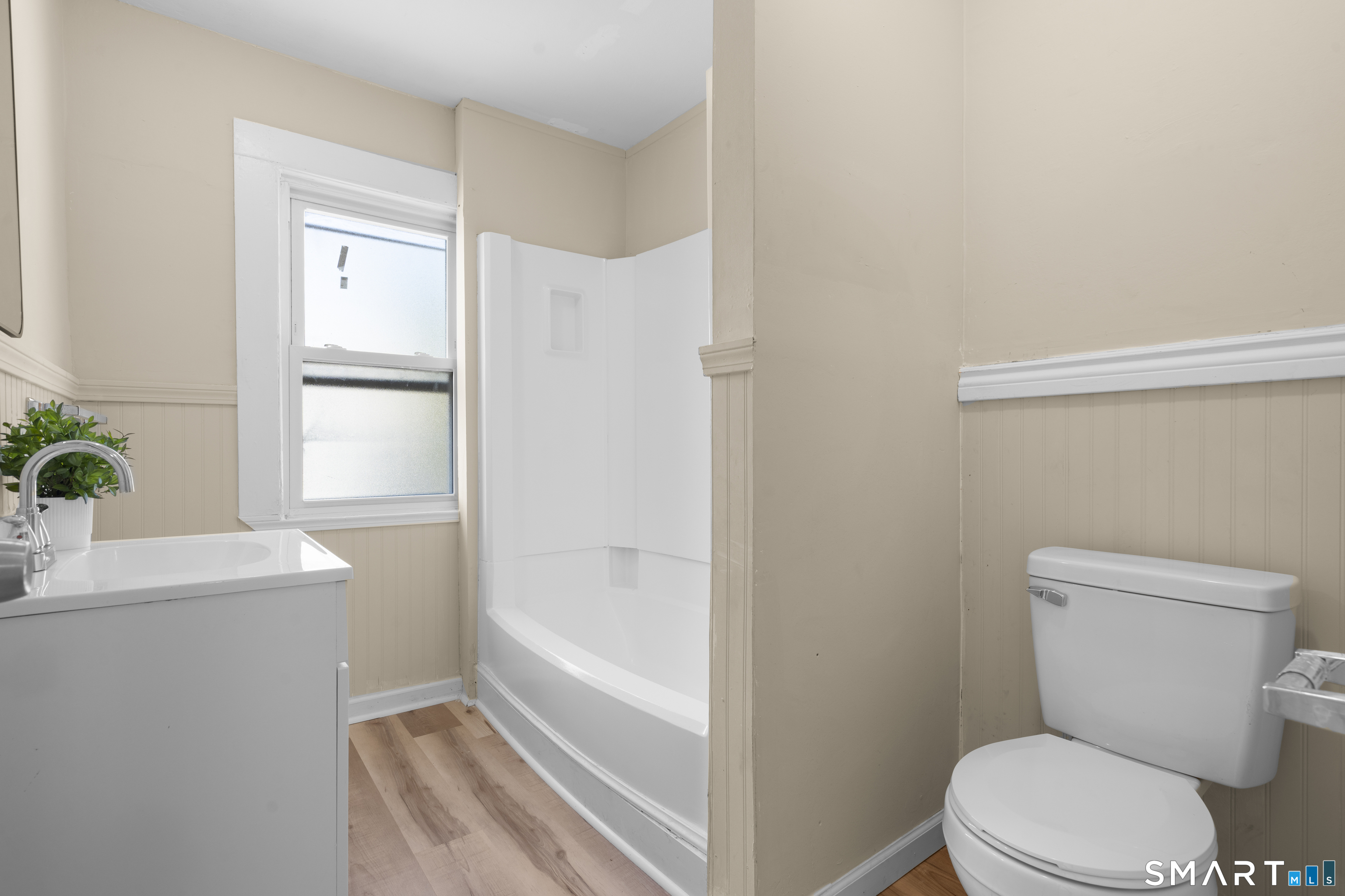 151 Center Street Manchester CT 06040