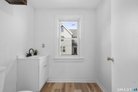 151 Center Street Manchester CT 06040