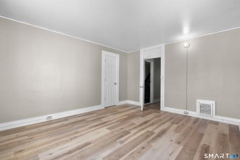 151 Center Street Manchester CT 06040