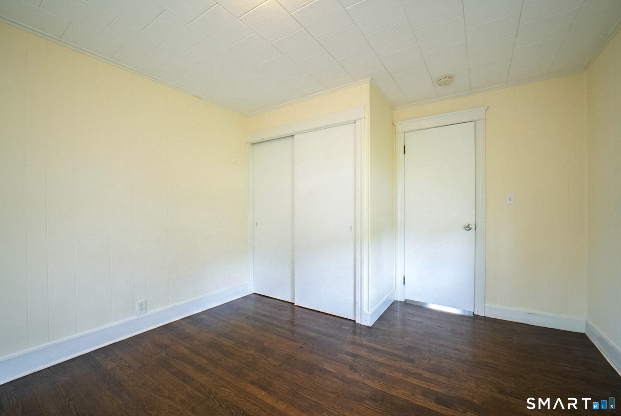 23 Golden Hill Street Naugatuck CT 06770