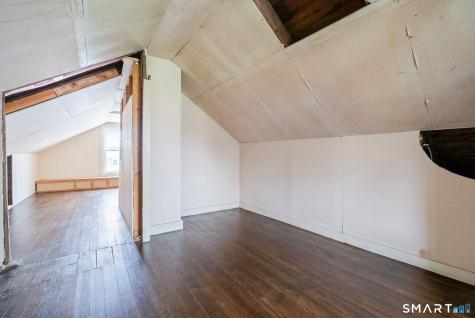 23 Golden Hill Street Naugatuck CT 06770