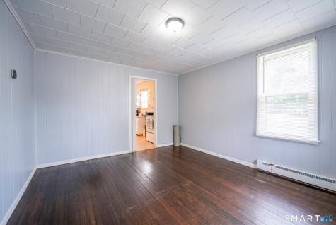 23 Golden Hill Street Naugatuck CT 06770