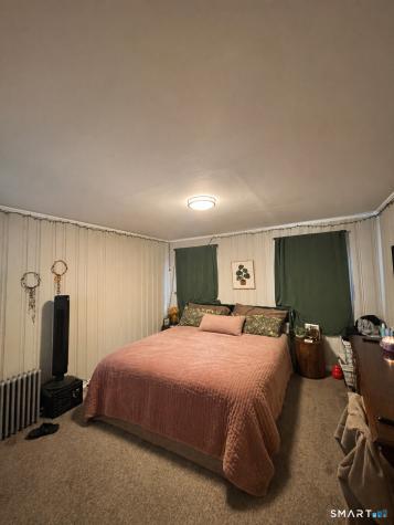 8 Thompson Court Enfield CT 06082