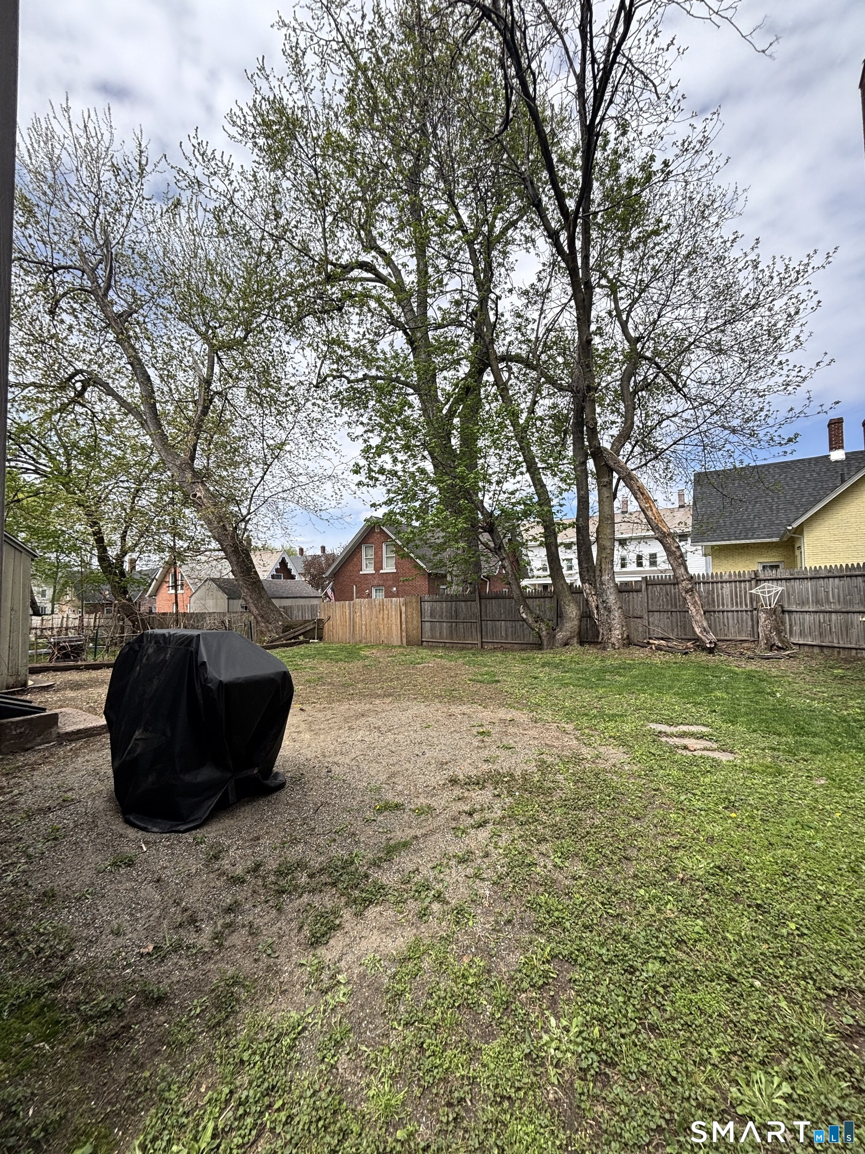 8 Thompson Court Enfield CT 06082