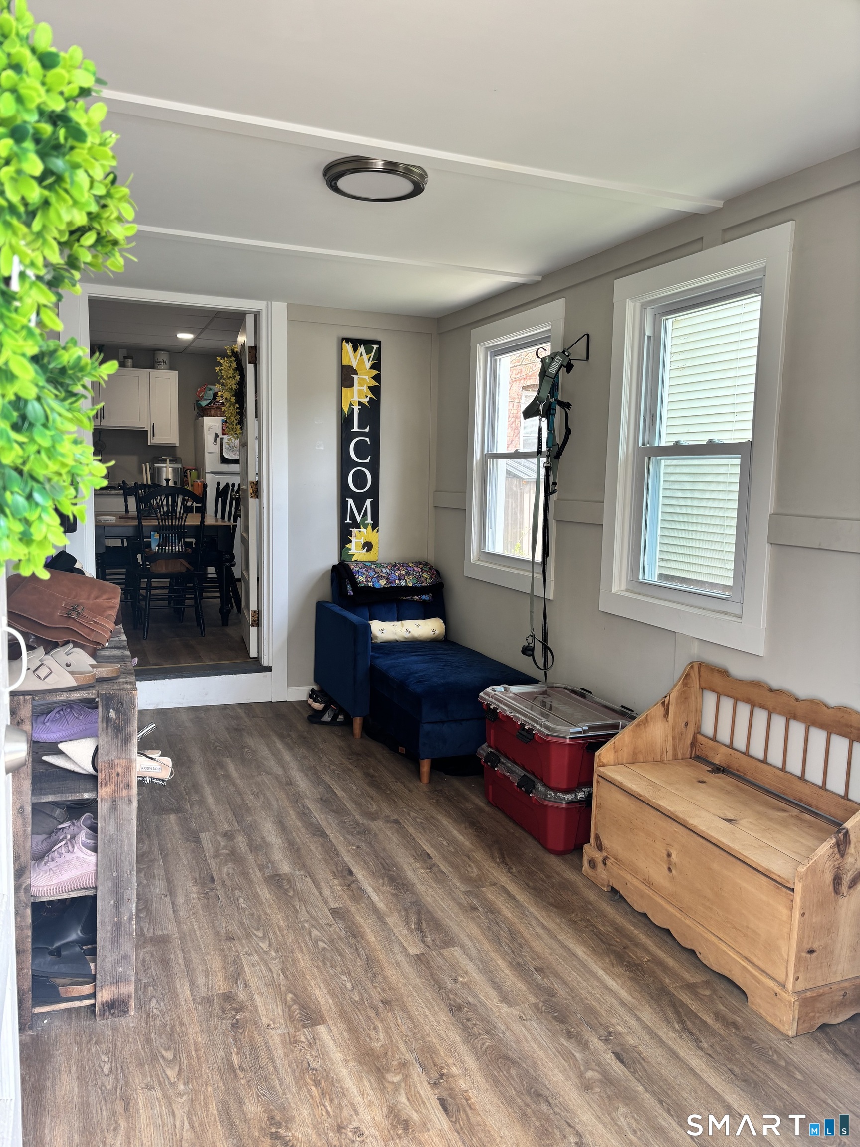 8 Thompson Court Enfield CT 06082