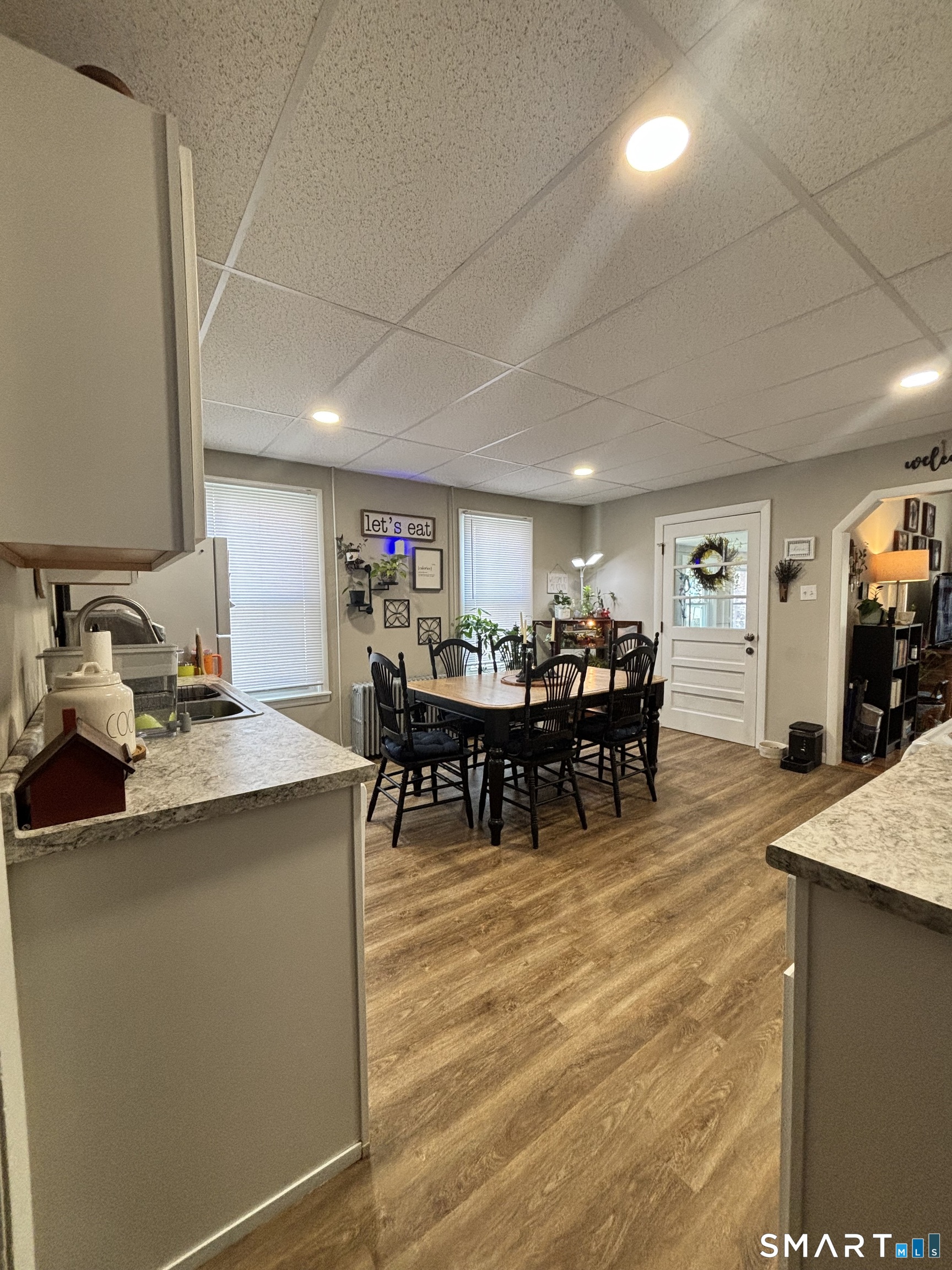 8 Thompson Court Enfield CT 06082