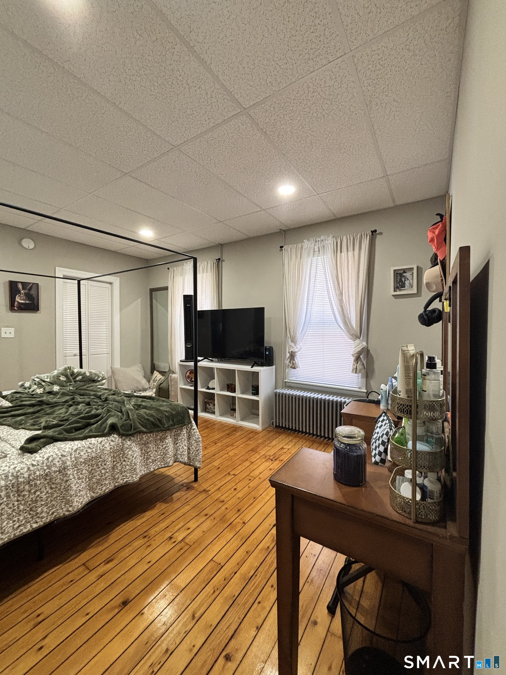 8 Thompson Court Enfield CT 06082