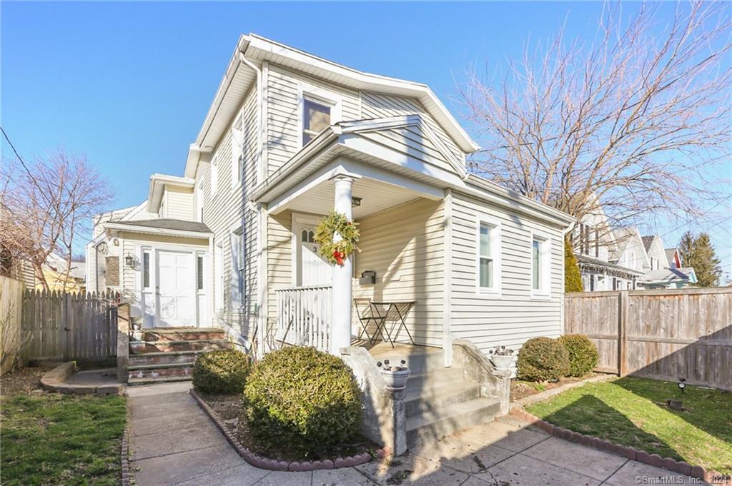 3 Moore Place Norwalk CT 06855