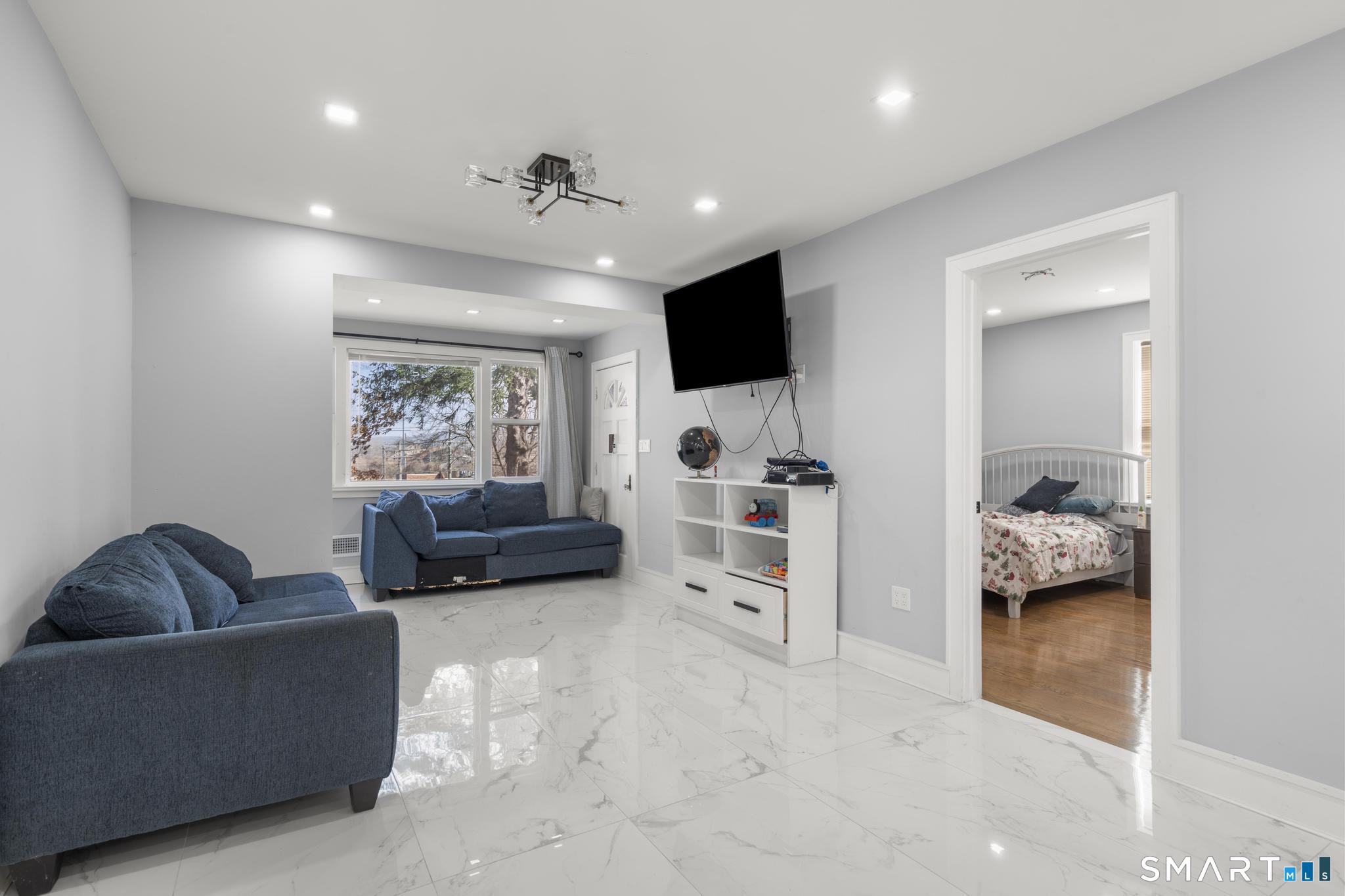 2964 State Street Hamden CT 06517