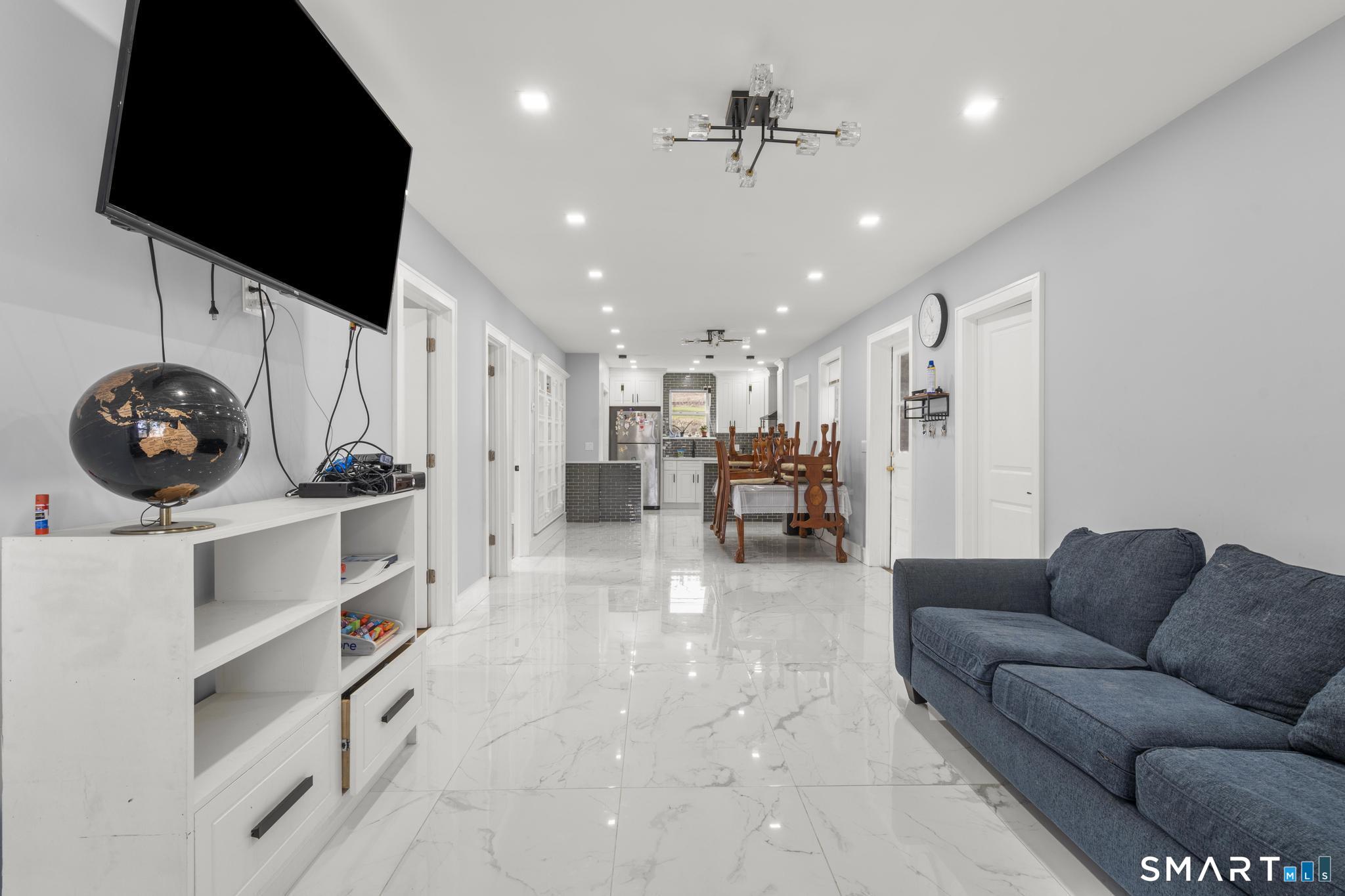 2964 State Street Hamden CT 06517