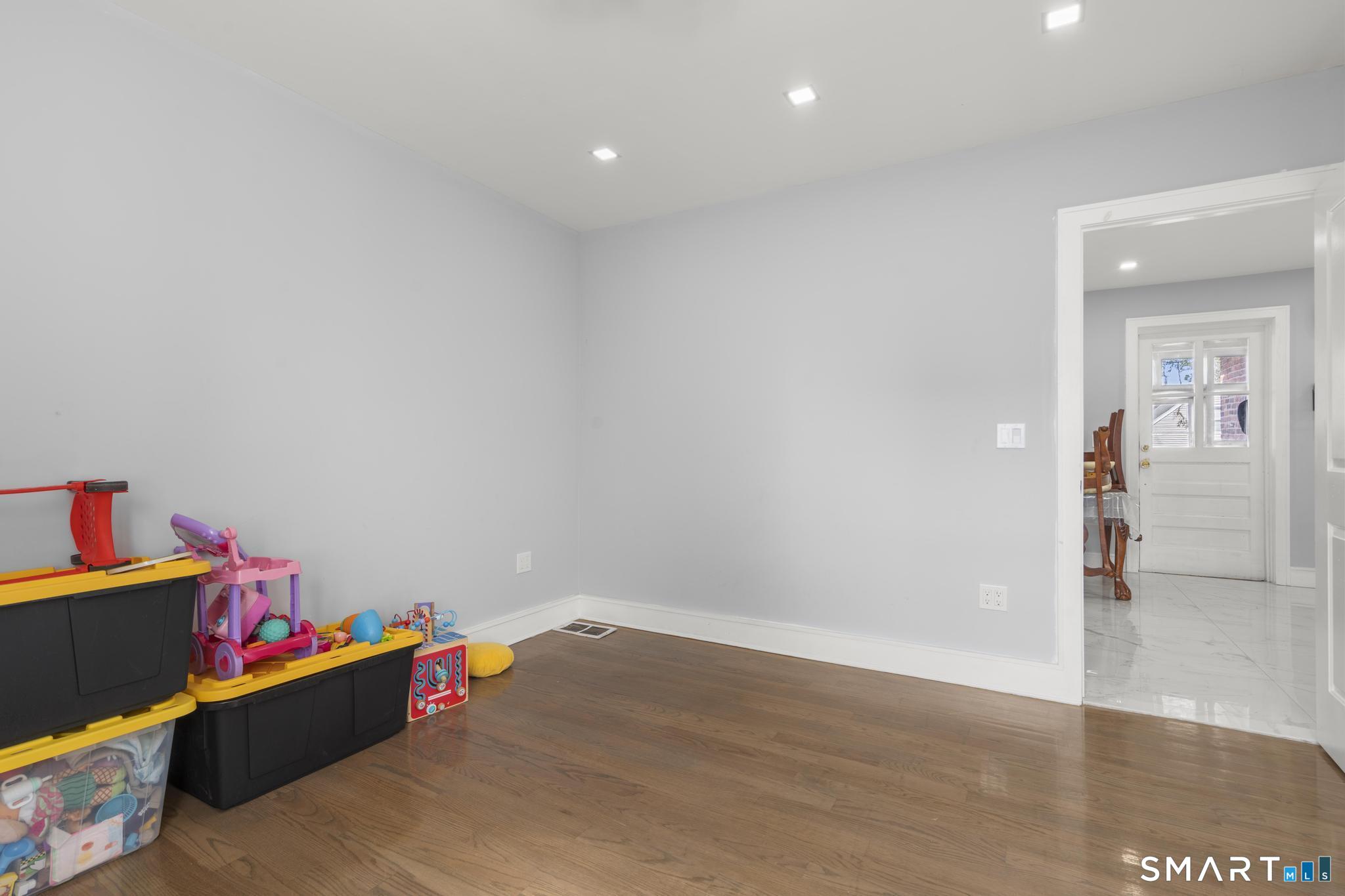 2964 State Street Hamden CT 06517
