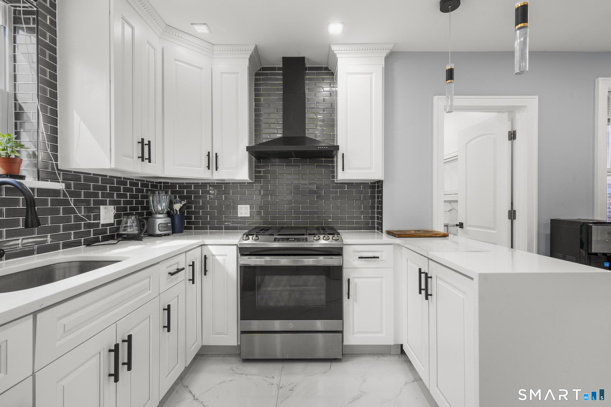 2964 State Street Hamden CT 06517