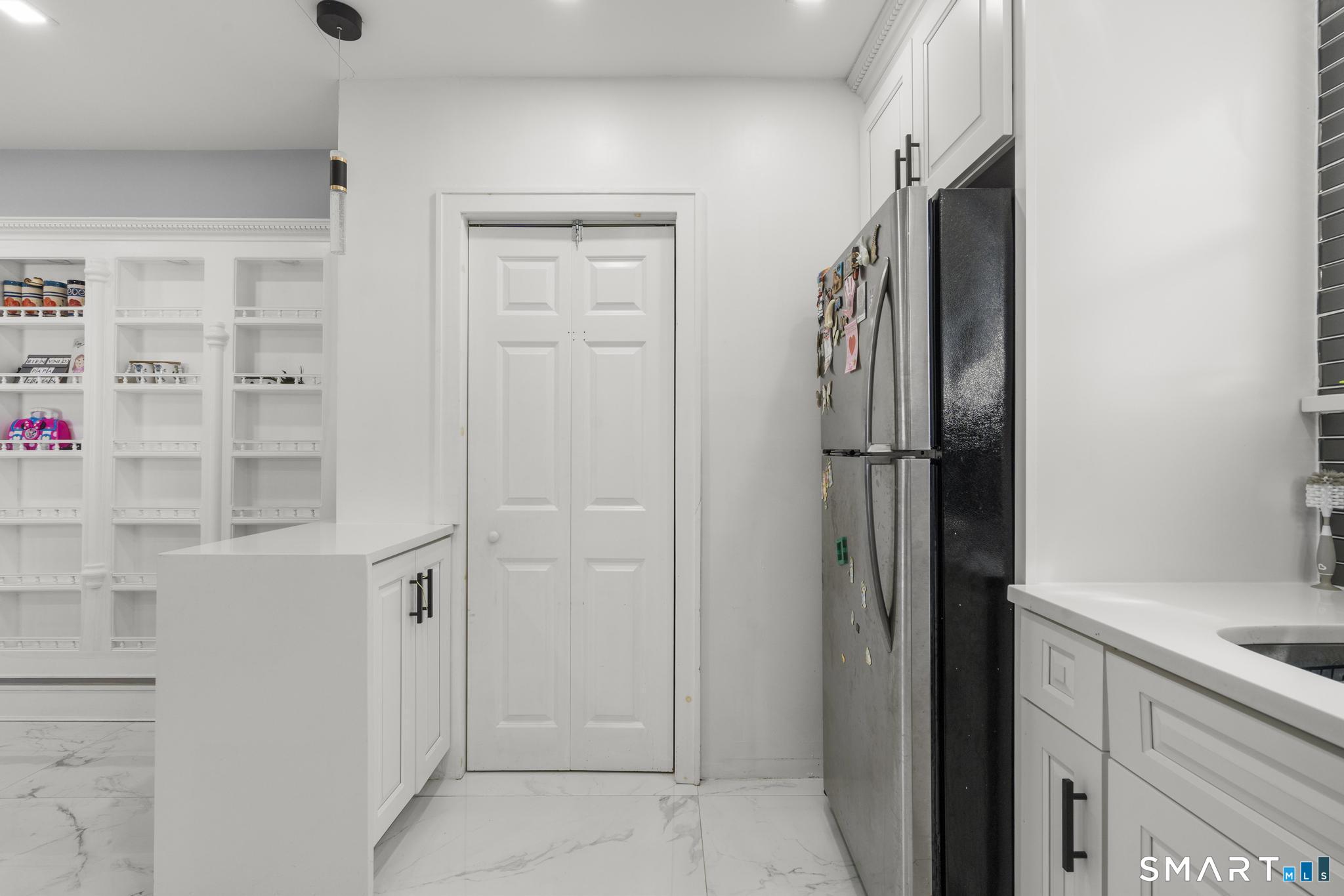 2964 State Street Hamden CT 06517