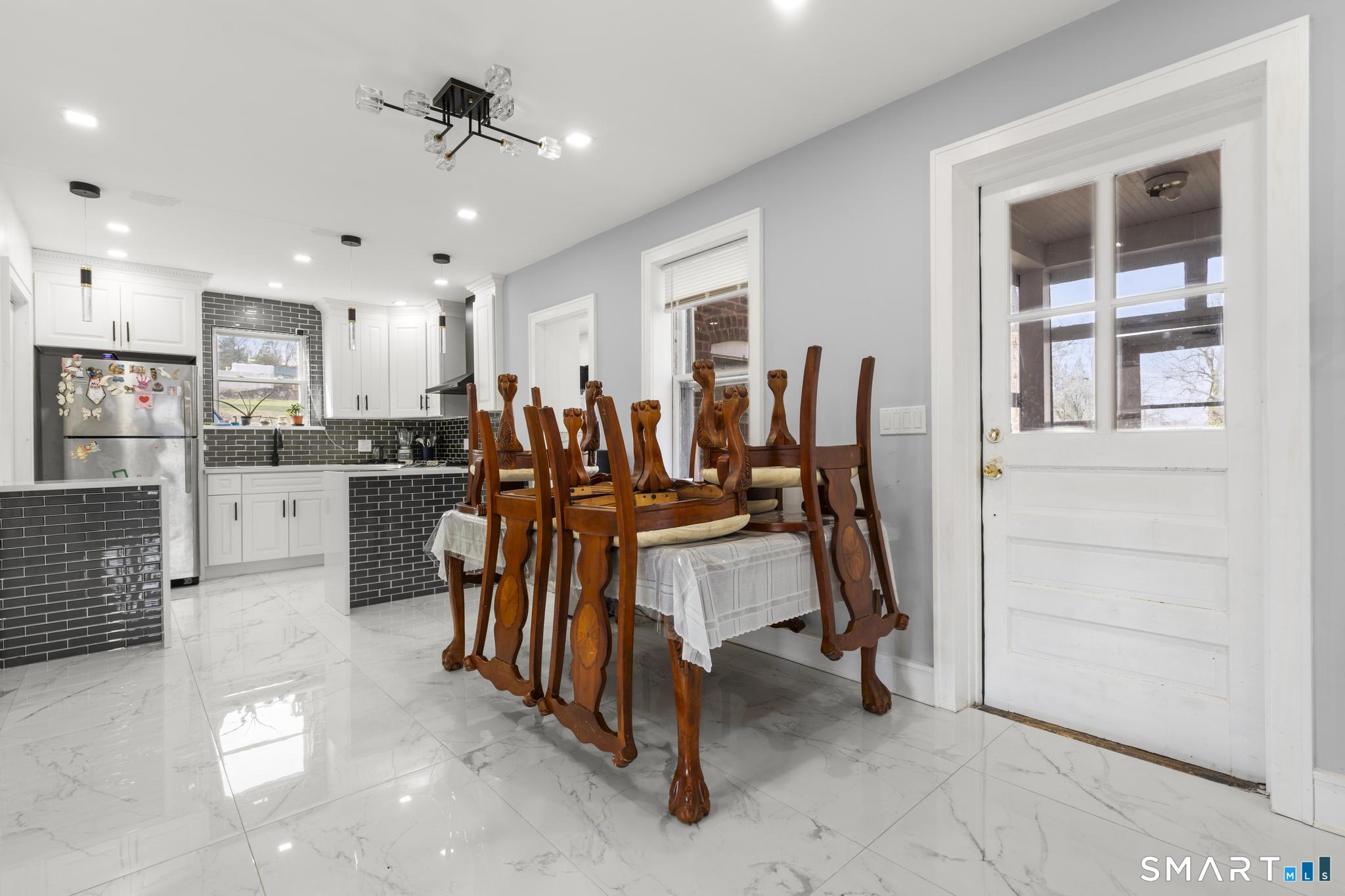 2964 State Street Hamden CT 06517