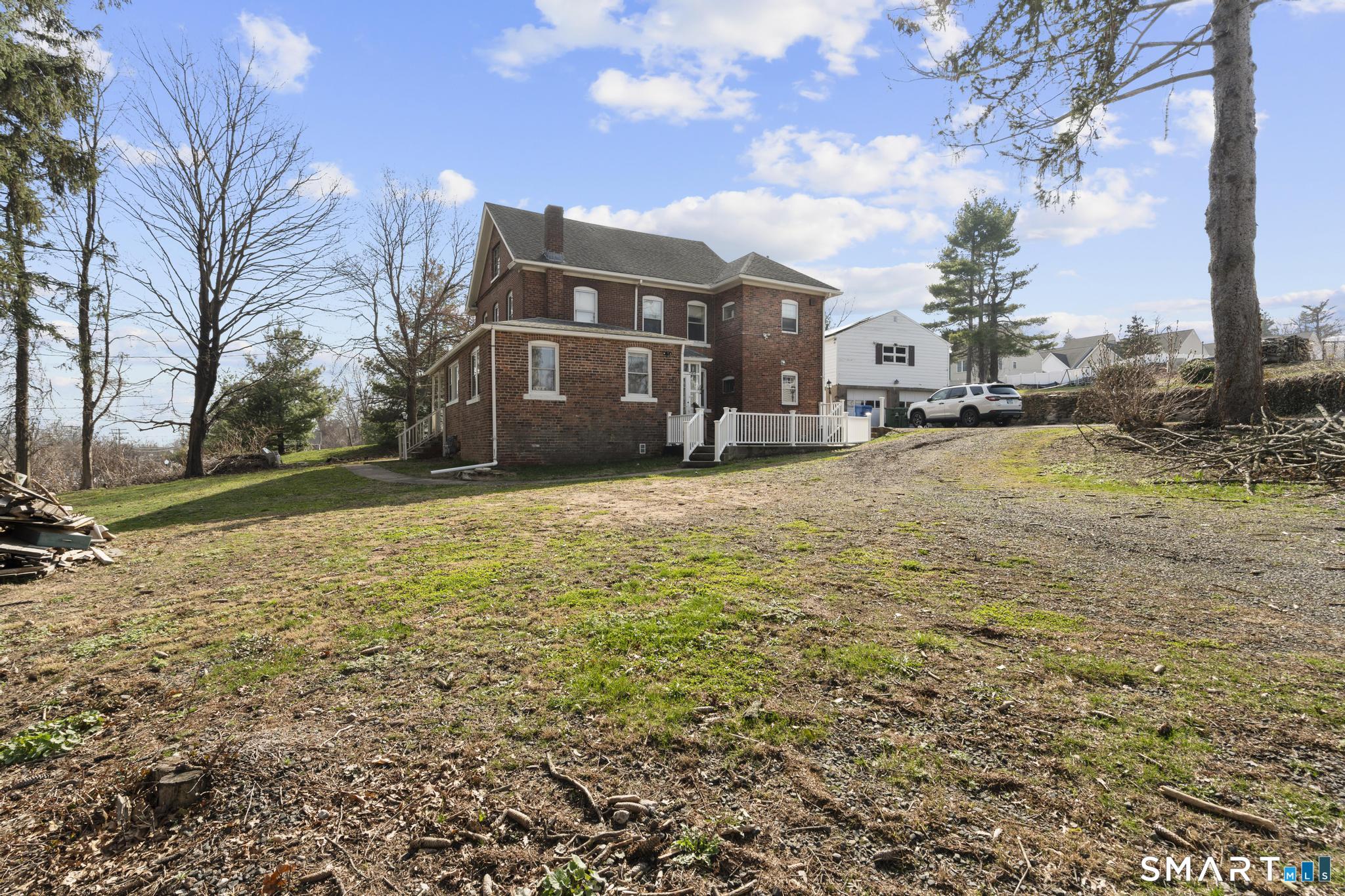 2964 State Street Hamden CT 06517