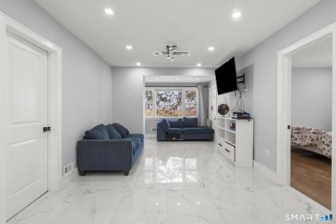 2964 State Street Hamden CT 06517