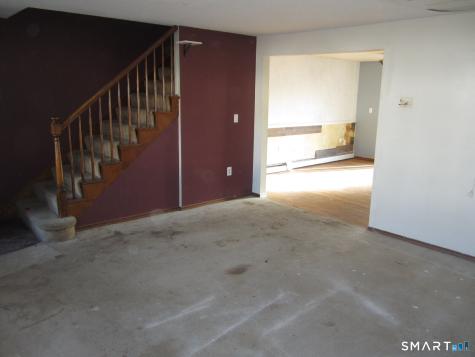 37-39 Graham Road East Hartford CT 06118