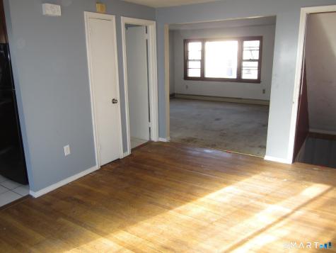 37-39 Graham Road East Hartford CT 06118