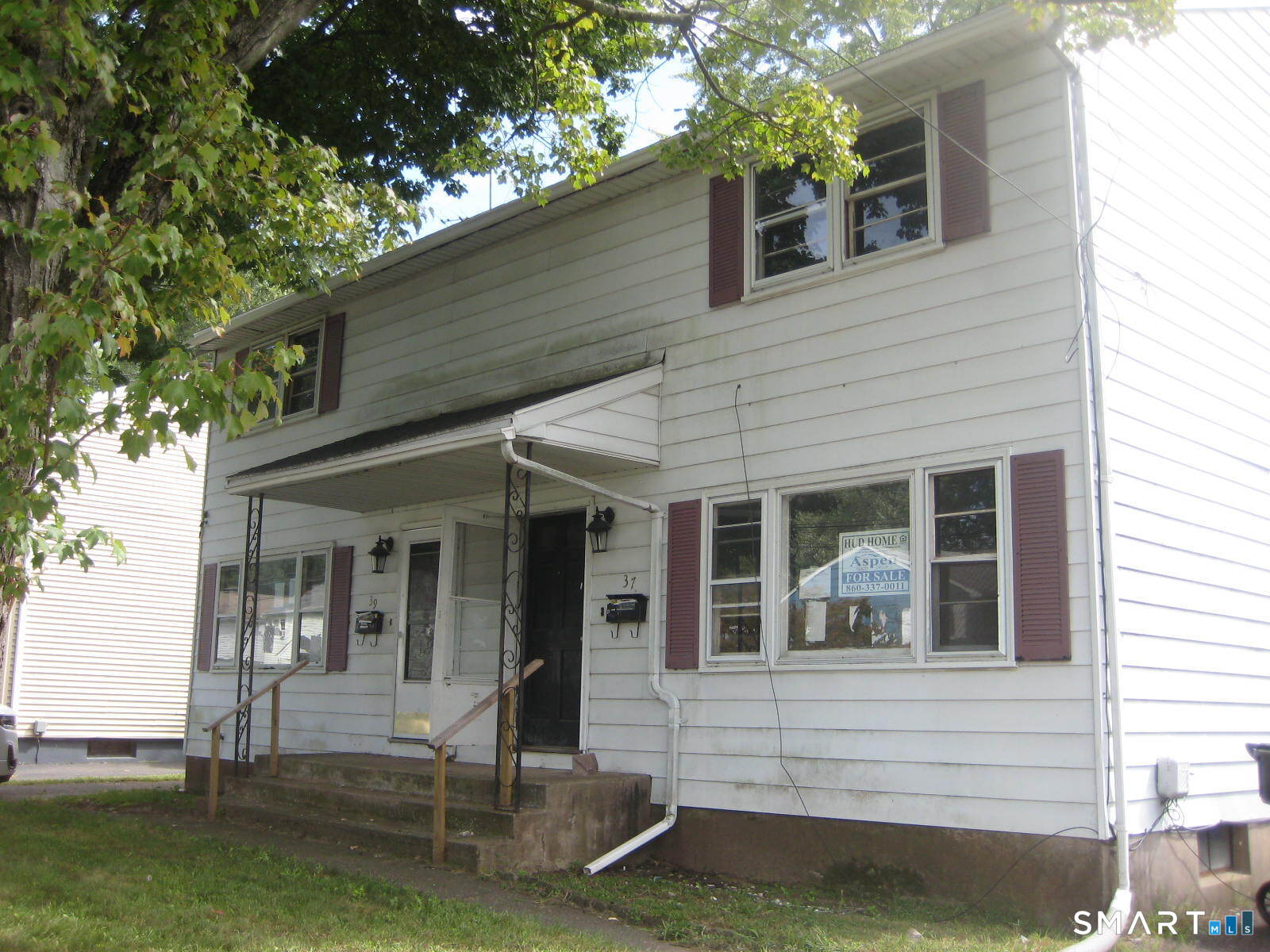 37-39 Graham Road East Hartford CT 06118
