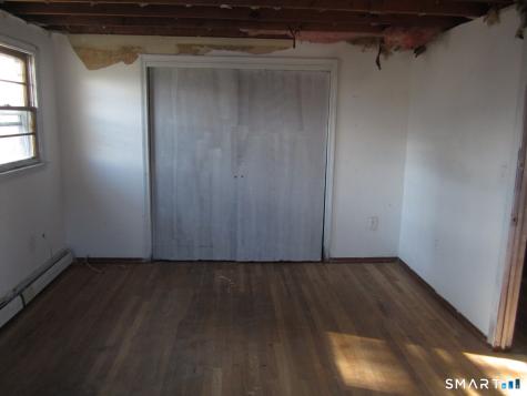 37-39 Graham Road East Hartford CT 06118