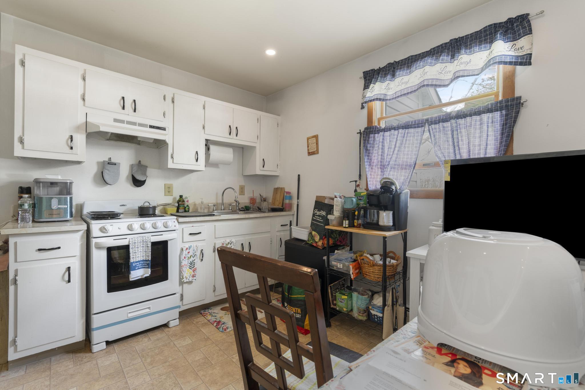 18 Ivy Place Norwalk CT 06854
