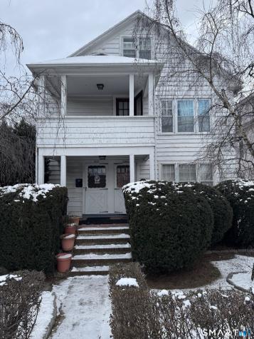 2100-2102 East Main Street Bridgeport CT 06610
