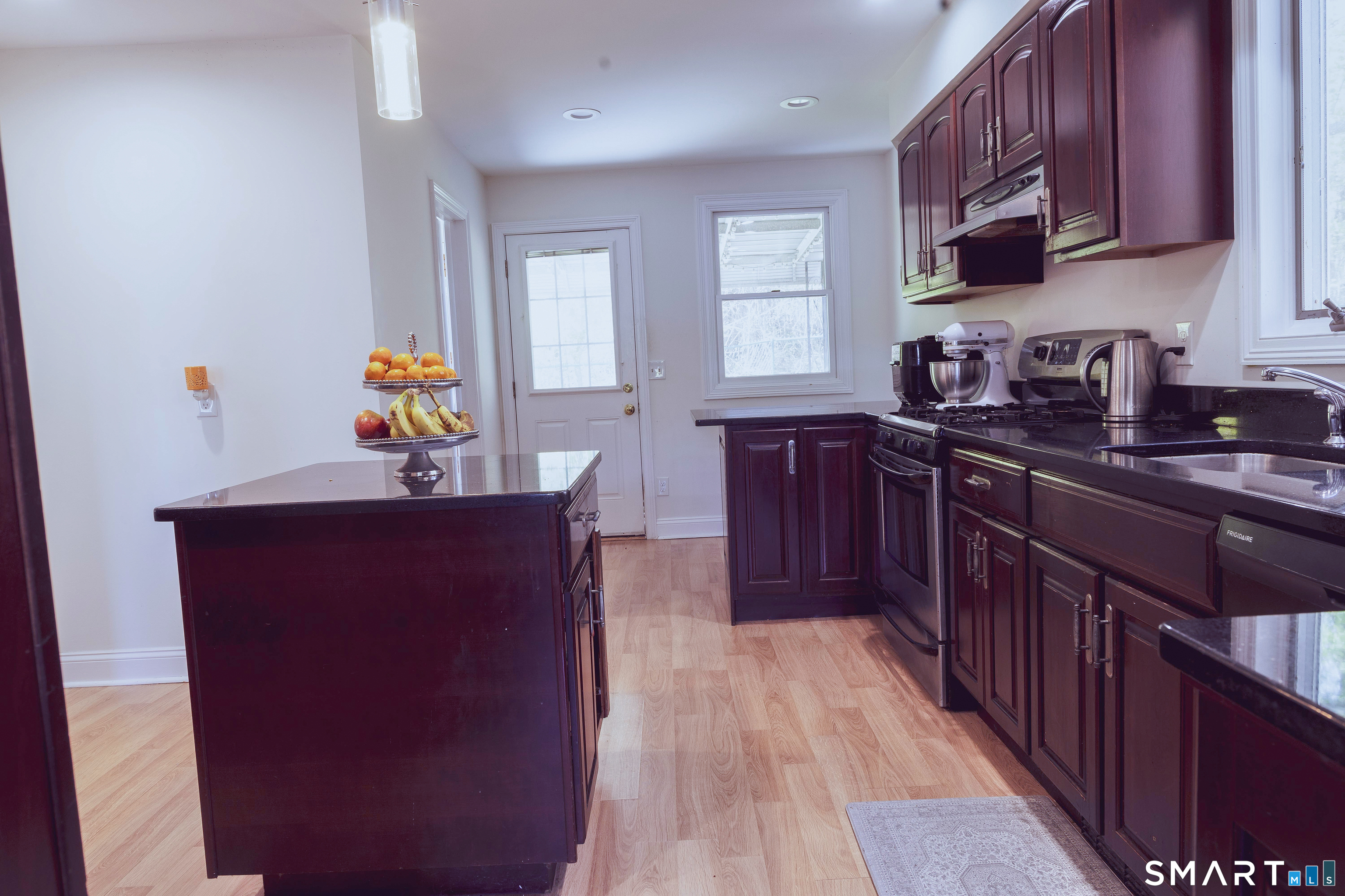 282 Marlborough Terrace Fairfield CT 06825