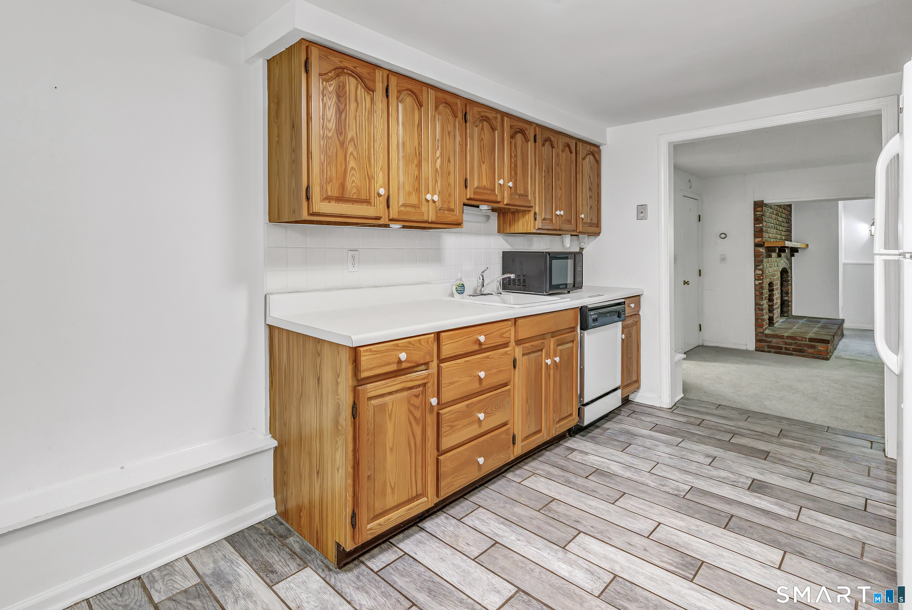 69 Forest Road Monroe CT 06468