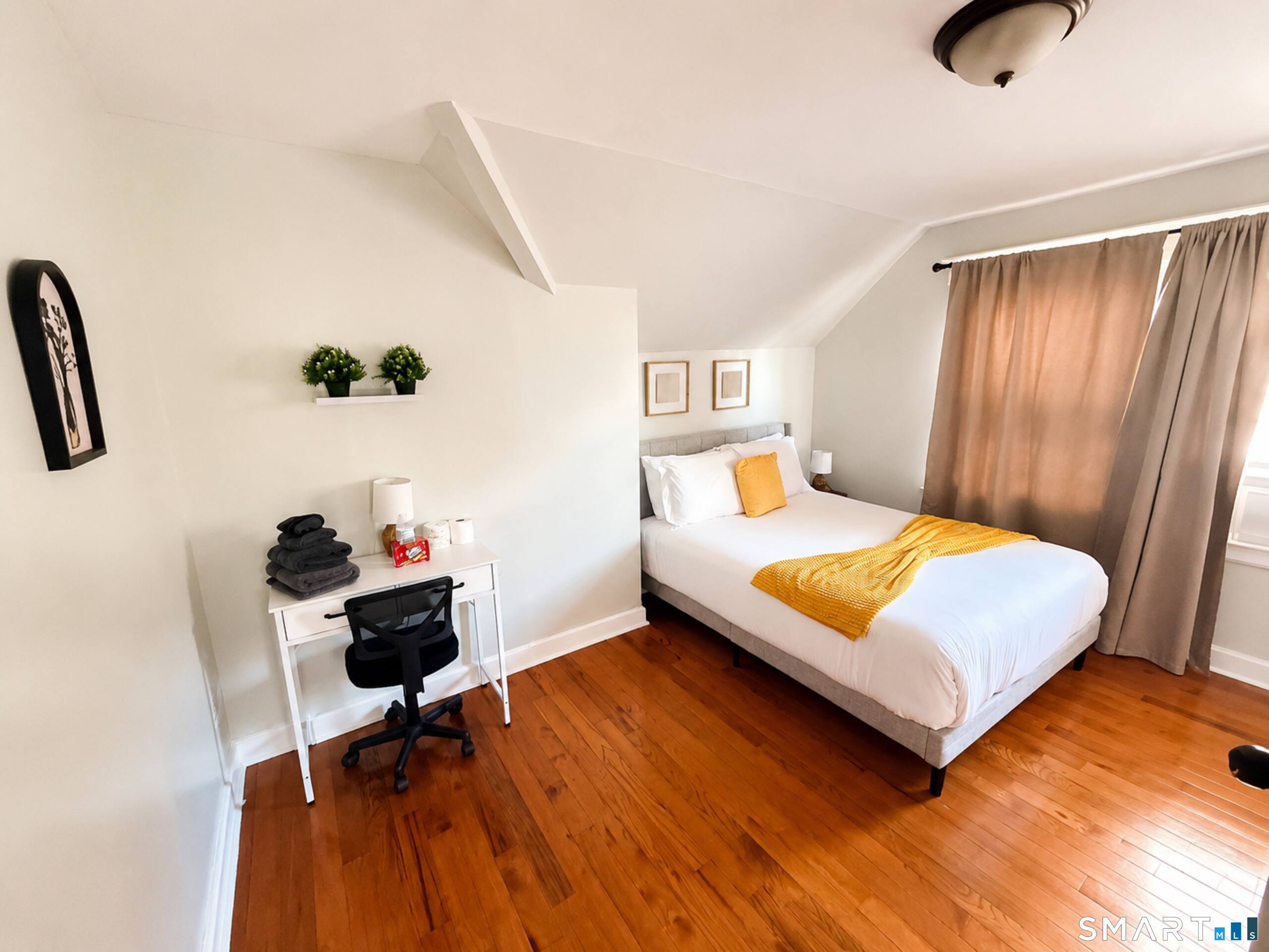 1528 Ella T Grasso Boulevard New Haven CT 06511
