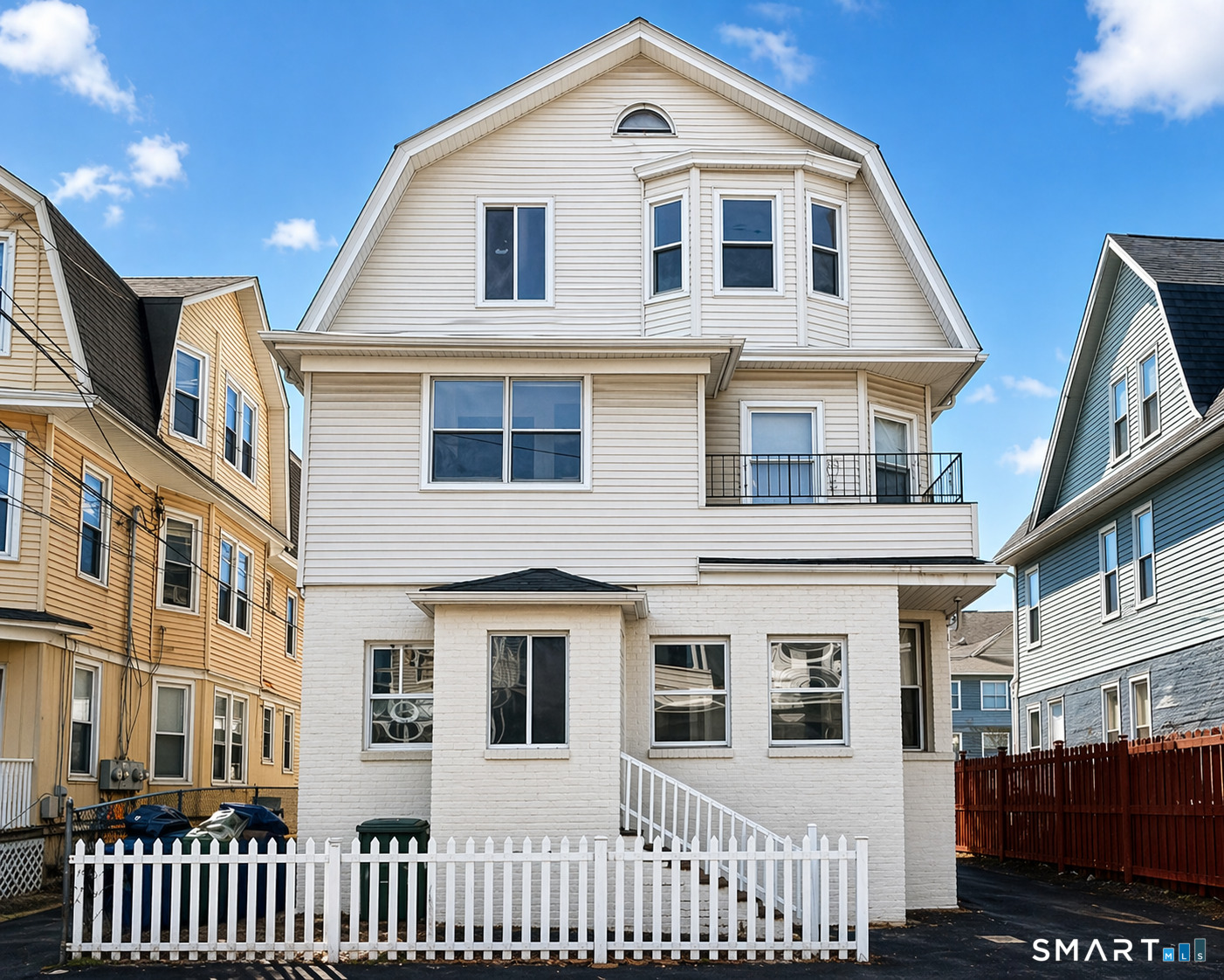 40-44 Vine Street Bridgeport CT 06604