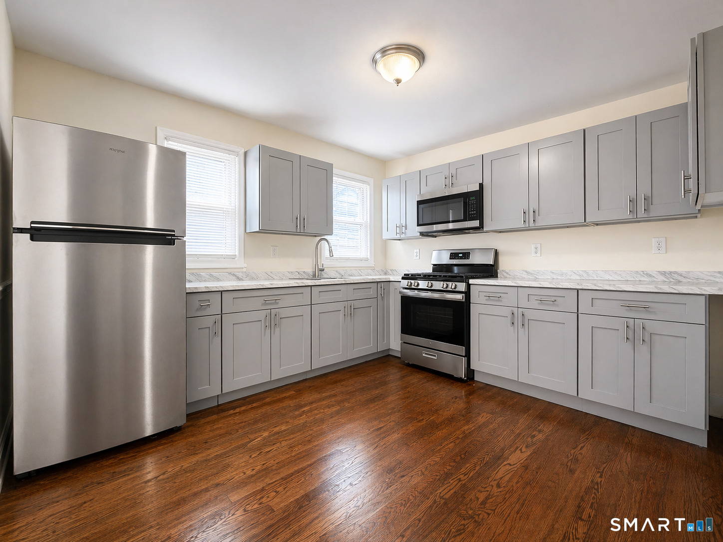 40-44 Vine Street Bridgeport CT 06604