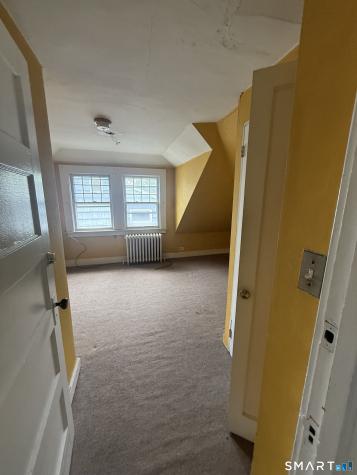 38 Mead Street Stamford CT 06907