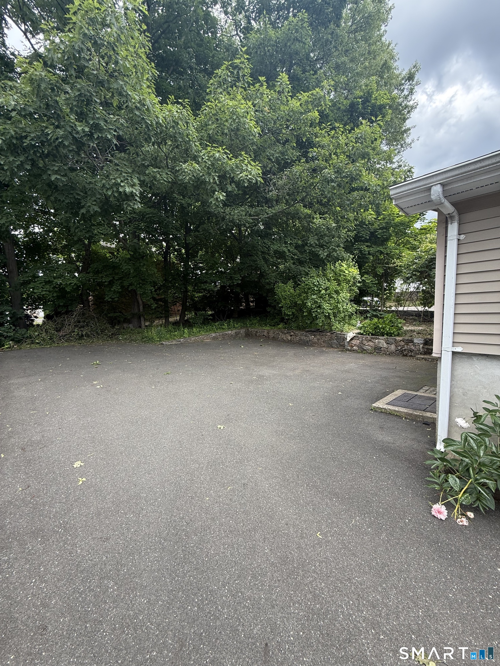 38 Mead Street Stamford CT 06907