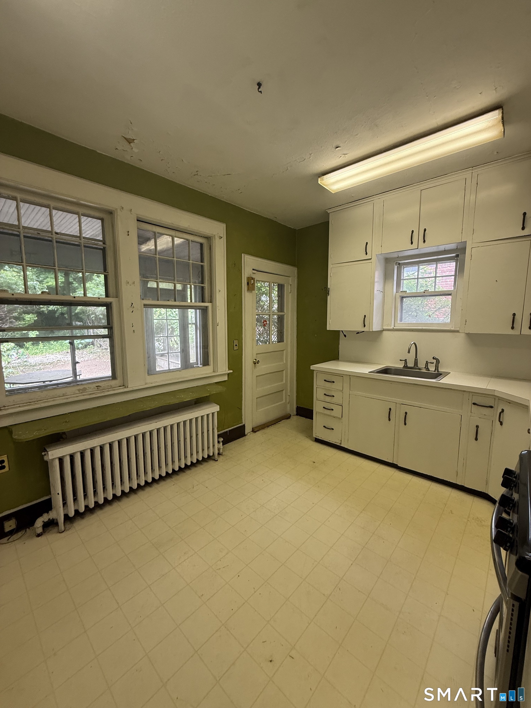 38 Mead Street Stamford CT 06907