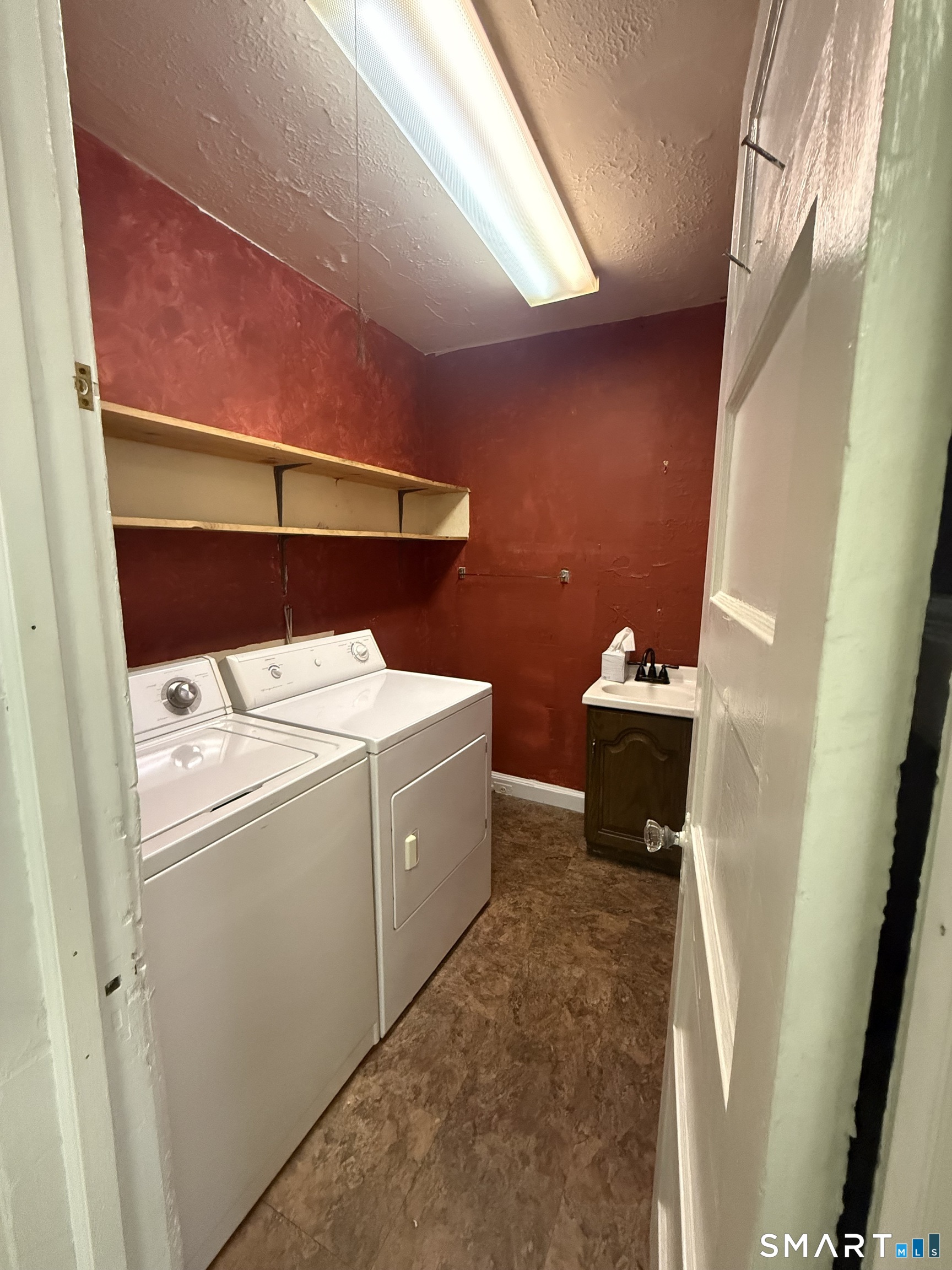 38 Mead Street Stamford CT 06907